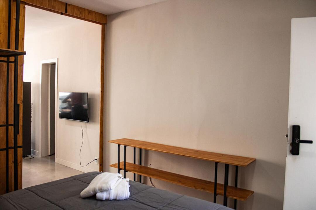 Apartamento Chameleon Studio Com Wifi Em Sc Florianópolis